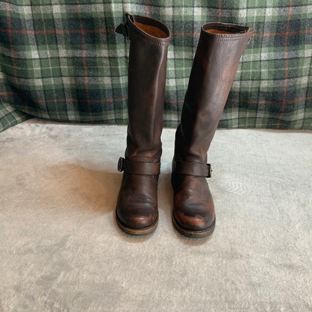 Frye Engineer 12R Dark Brown Distressed Leather Tall Moto Boots 77609 Womens 7.5 - Picture 11 of 12